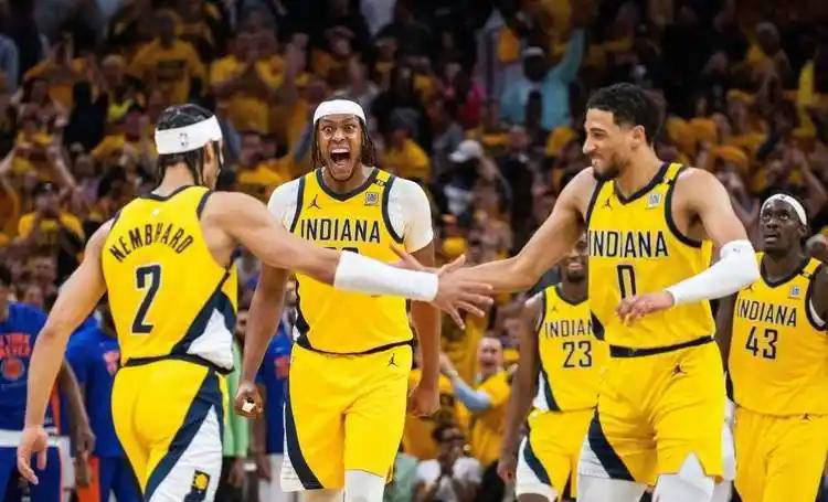 爱游戏网站 -包含印第安纳步行者发布备战花絮;国际比赛日复出首秀;欧篮联任务艰巨;球队文化再被提及的词条