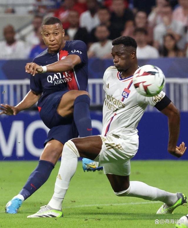 爱游戏娱乐 -多特蒙德对里斯本